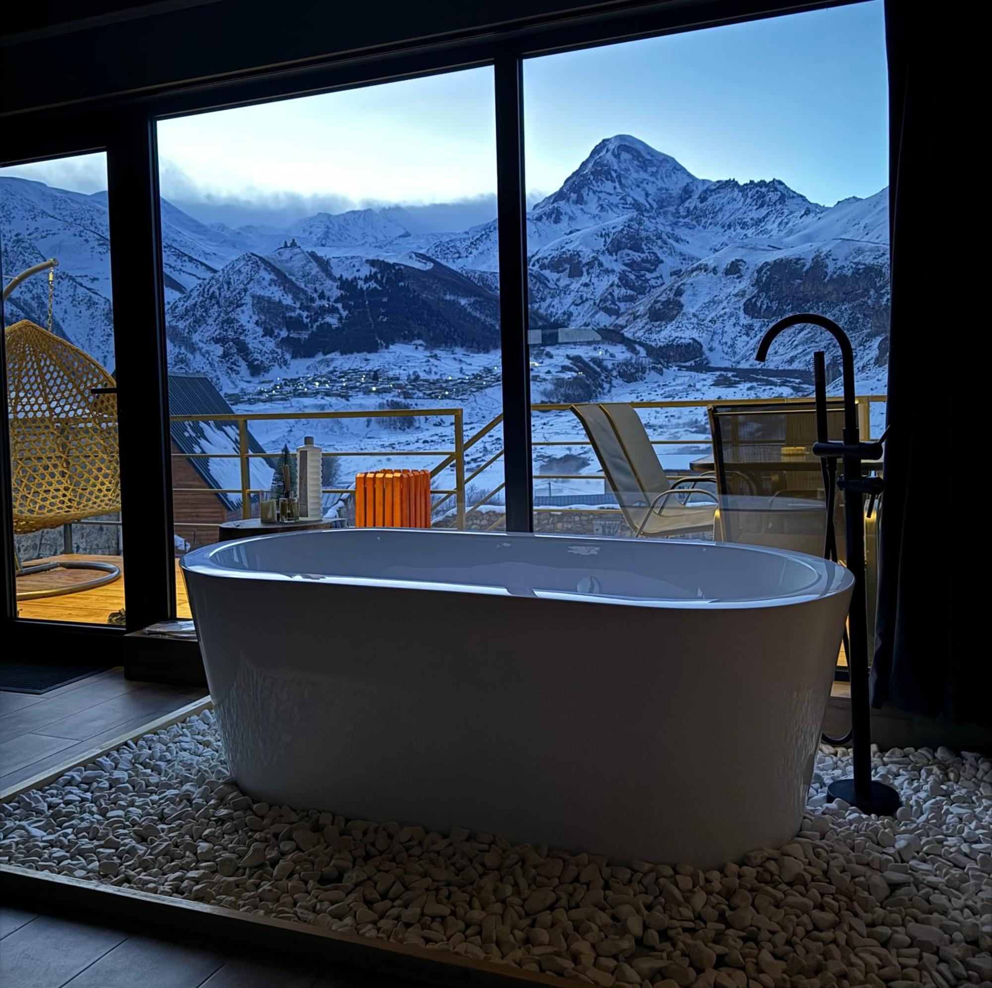 Kazbegi Story Villa Luaran gambar