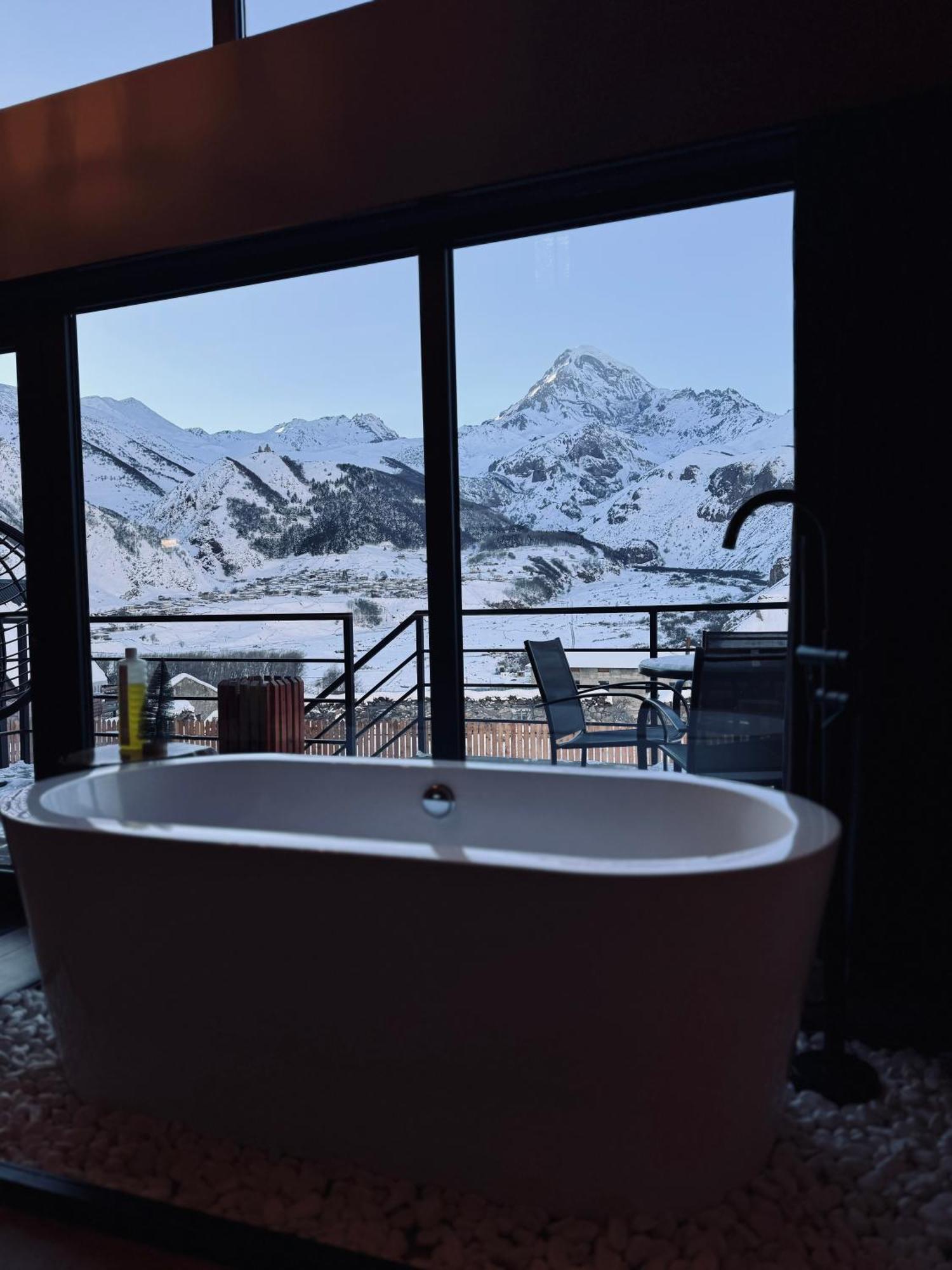 Kazbegi Story Villa Luaran gambar